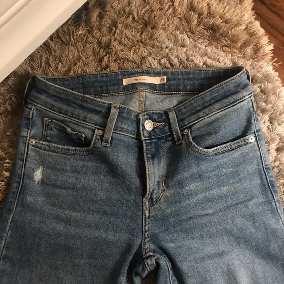 711 skinny levi jeans - Picture 3 of 5